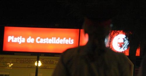 Interromput el pas de trens entre Garraf i Castelldefels per un atropellament a Platja de Castelldefels