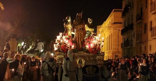 Les millors imatges de la Processó del Sant Enterrament de Tarragona